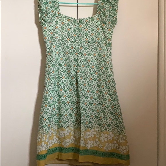 Spring/Summer Dress - Picture 3 of 4